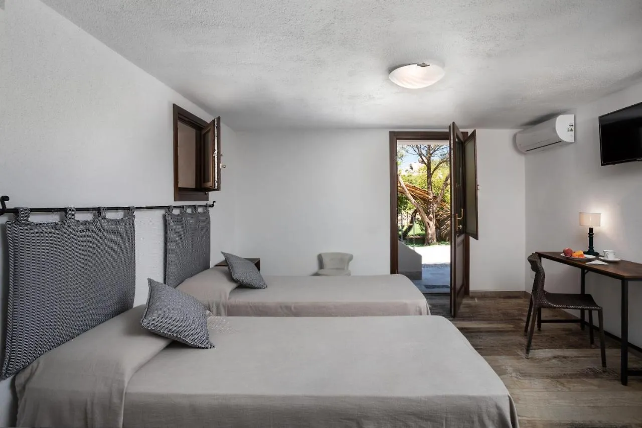 Bed and Breakfast Il Mirto Baja Sardinia